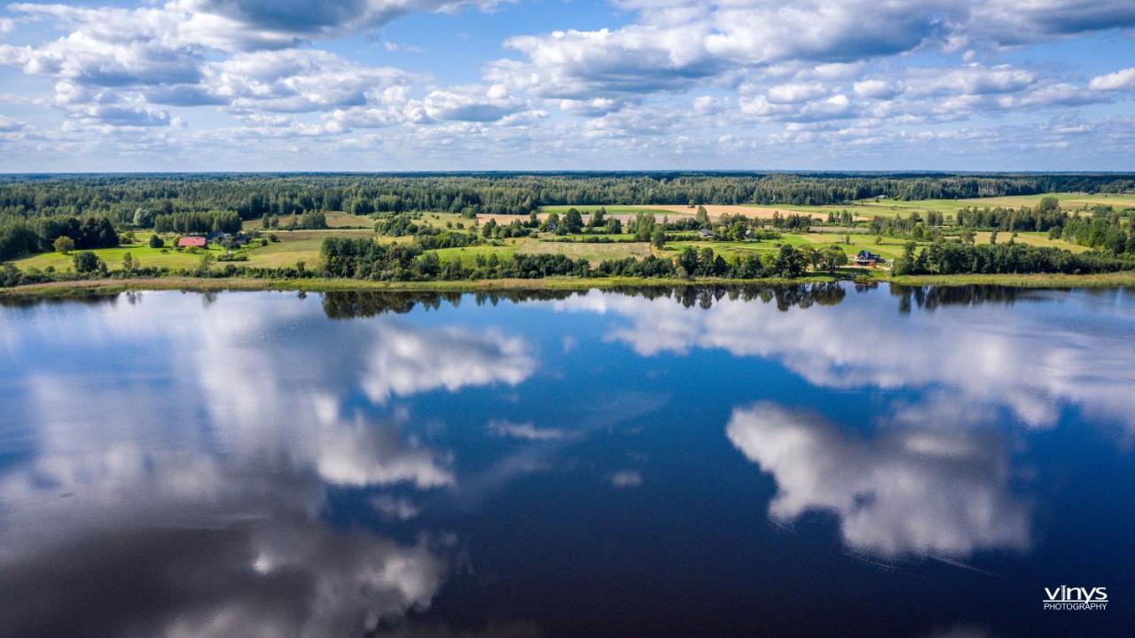 Perkonu Namins Villa Balvi Bagian luar foto