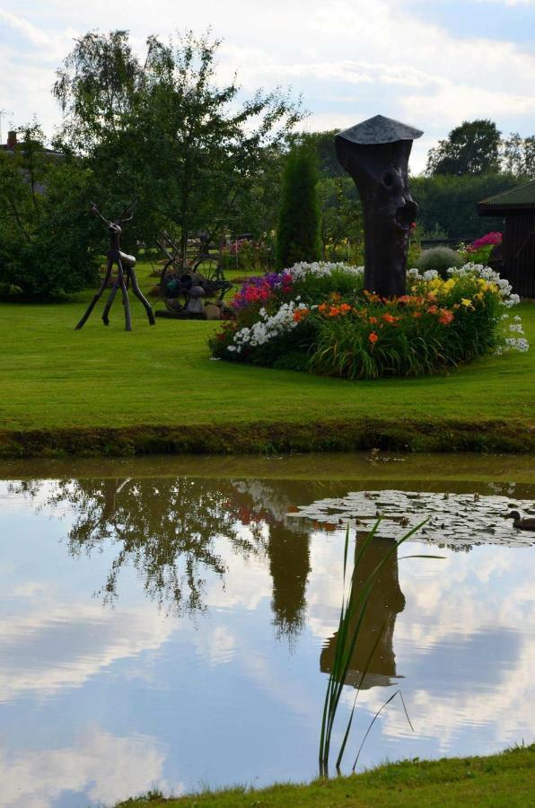 Perkonu Namins Villa Balvi Bagian luar foto